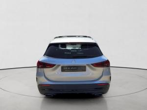 Mercedes-Benz GLA GLA200d Progressive - Image 6