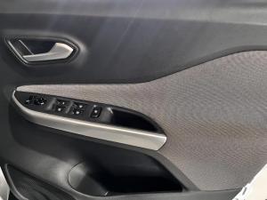 Nissan Magnite 1.0 Turbo Acenta auto - Image 7