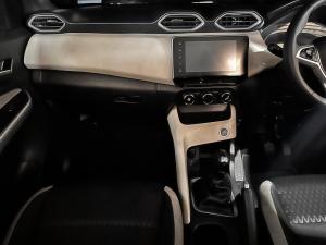 Nissan Magnite 1.0 Turbo Acenta auto - Image 9