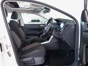Volkswagen Polo hatch 1.0TSI Life manual - Image 15