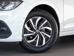 Volkswagen Polo hatch 1.0TSI Life manual - Image 2