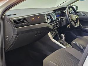 Volkswagen Polo hatch 1.0TSI Life auto - Image 15