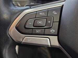 Volkswagen Polo hatch 1.0TSI Life auto - Image 22