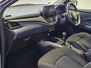 Toyota Starlet 1.5 XR manual - Image 12