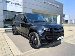 Land Rover Defender 110 D350 X-Dynamic HSE - Image 1
