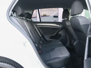 Volkswagen Golf 1.4TSI Comfortline - Image 20