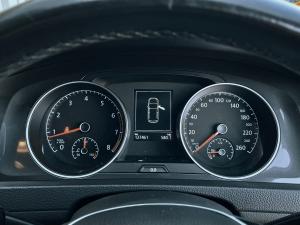 Volkswagen Golf 1.4TSI Comfortline - Image 5