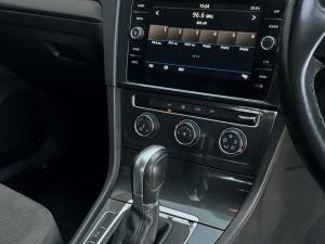 Volkswagen Golf 1.4TSI Comfortline - Image 9