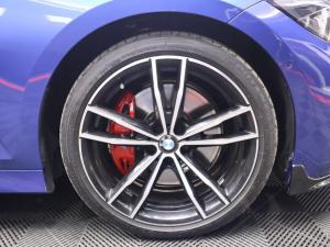 BMW 3 Series 320i Mzansi Edition - Image 12