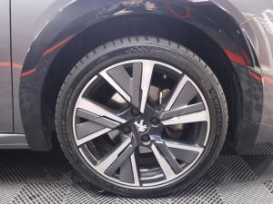 Peugeot 208 1.2T GT - Image 13