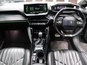 Peugeot 208 1.2T GT - Image 9