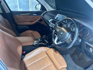 BMW X3 xDrive20i Luxury Line - Image 15