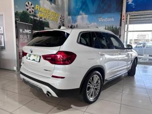 BMW X3 xDrive20i Luxury Line - Image 3