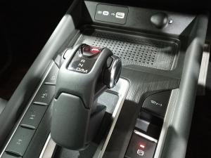 GWM P300 2.4T double cab LTD 4x4 - Image 23