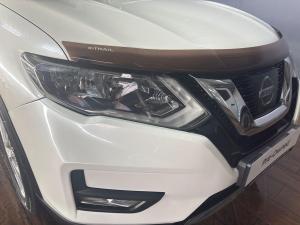 Nissan X-Trail 2.5 4x4 Acenta Tech - Image 4