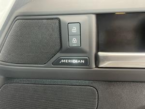 Land Rover Defender 110 D350 X-Dynamic HSE - Image 26