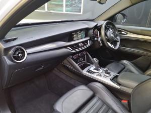 Alfa Romeo Stelvio 2.0T Veloce Q4 - Image 21