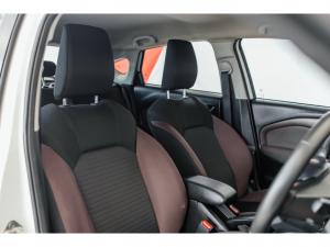 Toyota Starlet Cross 1.5 XS manual - Image 10