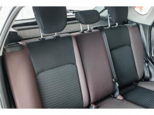 Toyota Starlet Cross 1.5 XS manual - Image 11