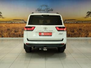 Toyota Land Cruiser 300 3.3D GX-R - Image 5