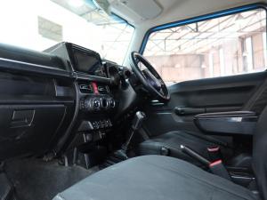 Suzuki Jimny 1.5 GLX AllGrip 3-door manual - Image 7