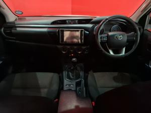Toyota Hilux 2.4GD-6 4x4 SRX - Image 6