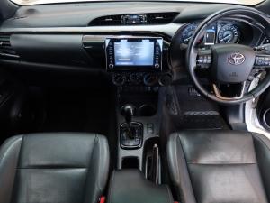 Toyota Hilux 2.8GD-6 Xtra cab Legend auto - Image 6