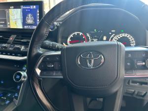 Toyota Land Cruiser 300 3.3D ZX - Image 9