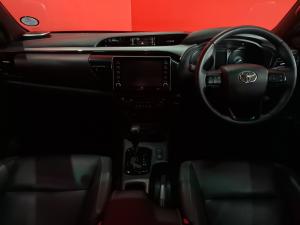 Toyota Hilux 2.8GD-6 double cab 4x4 Legend auto - Image 6