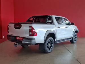 Toyota Hilux 2.8GD-6 double cab 4x4 Legend auto - Image 2