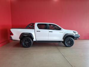 Toyota Hilux 2.8GD-6 double cab 4x4 Legend auto - Image 3