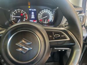 Suzuki Baleno 1.5 GLX manual - Image 10