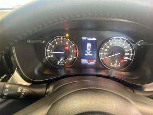 Suzuki Baleno 1.5 GLX manual - Image 11