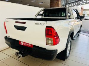 Toyota Hilux 2.4GD-6 Xtra cab SRX - Image 2