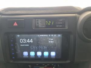 Toyota Land Cruiser 79 4.5D-4D LX V8 single cab - Image 11