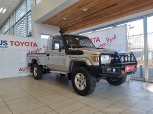 Toyota Land Cruiser 79 4.5D-4D LX V8 single cab - Image 1