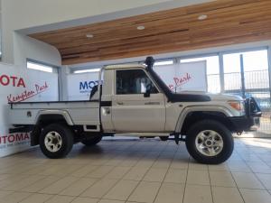 Toyota Land Cruiser 79 4.5D-4D LX V8 single cab - Image 3