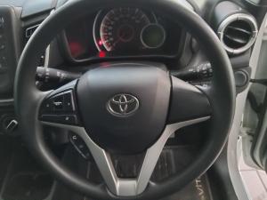 Toyota Vitz 1.0 XR manual - Image 8