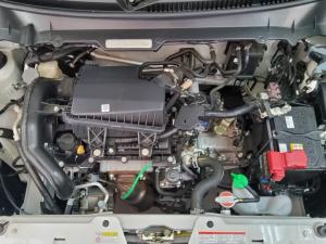 Toyota Vitz 1.0 XR manual - Image 11