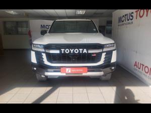 Toyota Land Cruiser 300 3.3D GR-Sport - Image 4