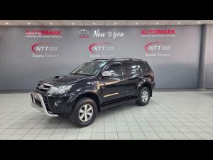 Toyota Fortuner 3.0D-4D Raised Body - Image 14