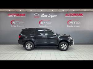 Toyota Fortuner 3.0D-4D Raised Body - Image 3