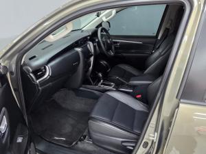 Toyota Fortuner 2.4GD-6 Raised Body automatic - Image 7