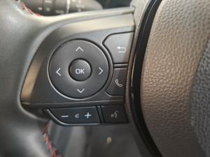 Toyota Corolla Cross 1.8 GR-S - Image 9