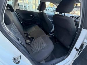 Volkswagen Polo Vivo 1.4 Comfortline - Image 13