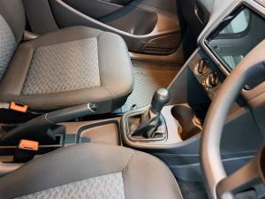 Volkswagen Polo Vivo 1.4 - Image 11