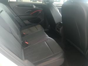 Volkswagen Tiguan 2.0 TDI R-LINE 4M DSG - Image 12