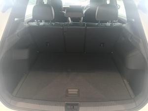 Volkswagen Tiguan 2.0 TDI R-LINE 4M DSG - Image 13