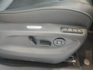 Volkswagen Tiguan 2.0 TDI R-LINE 4M DSG - Image 21