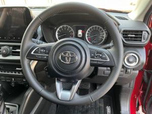 Toyota Urban Cruiser 1.5 XR automatic - Image 8